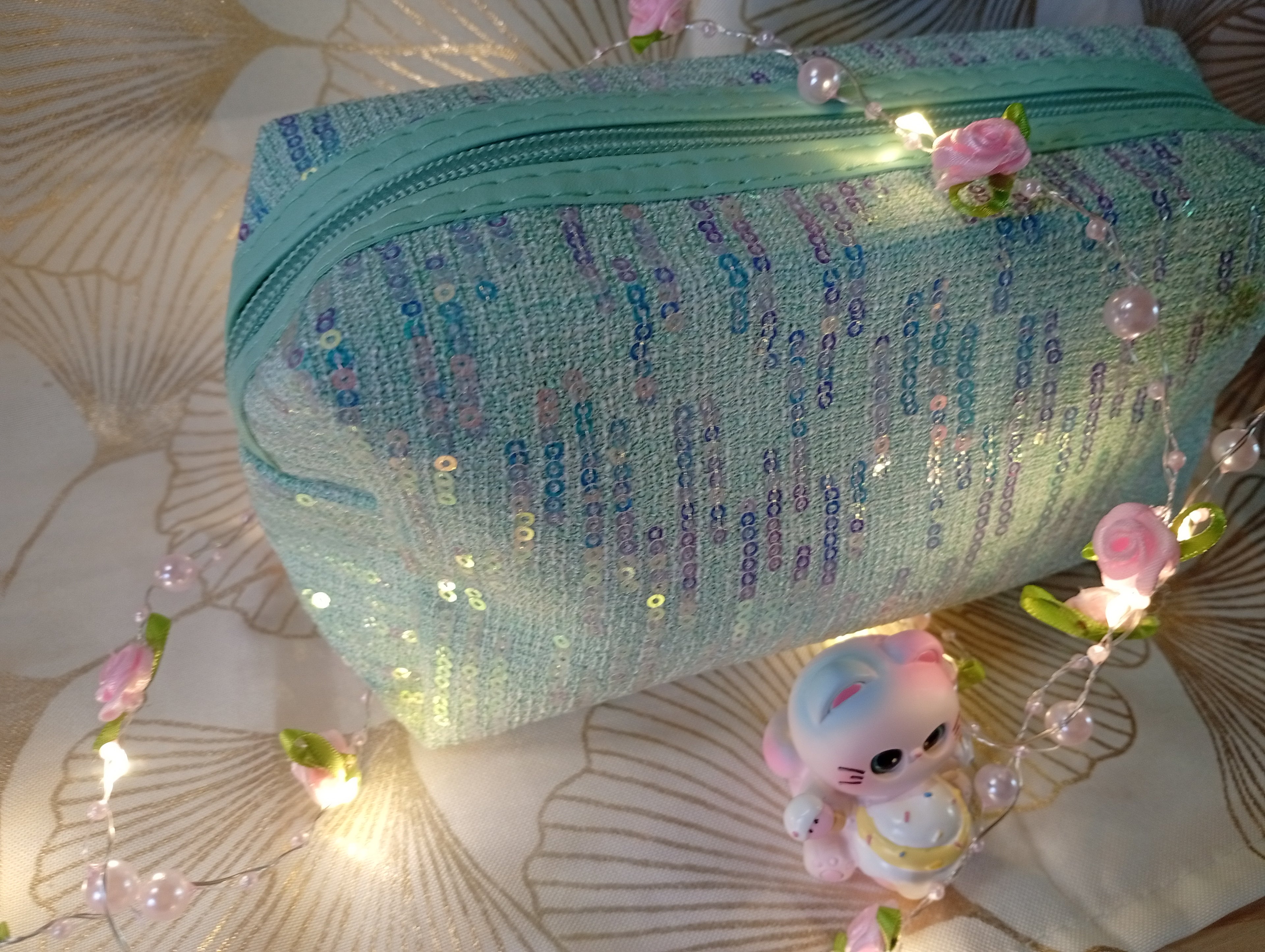 Trousse avec sequins