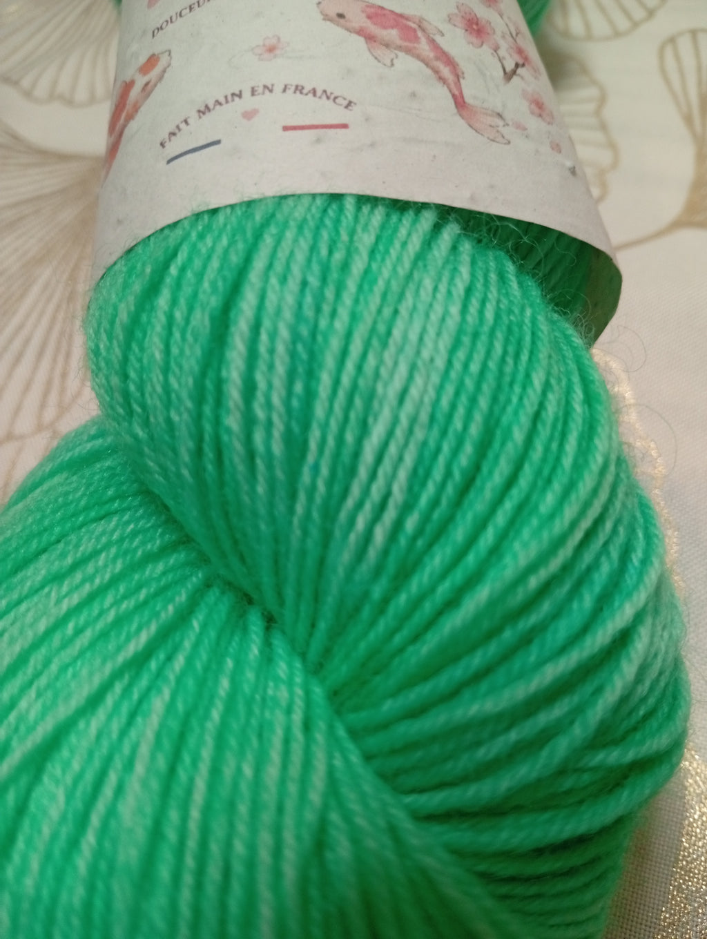 Edamame "fève de soja" ( laine reflets néon )